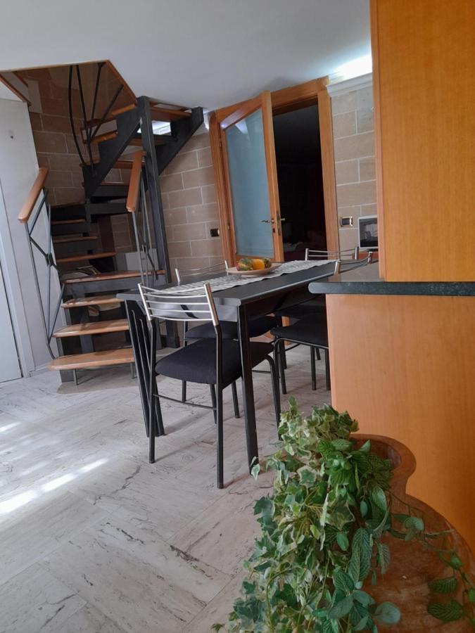 La Casa Del Sole Lägenhet Bari Exteriör bild